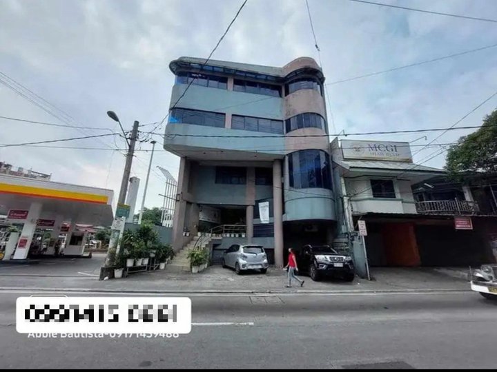 4Storey Commercial Building For Sale in Mandaluyong City