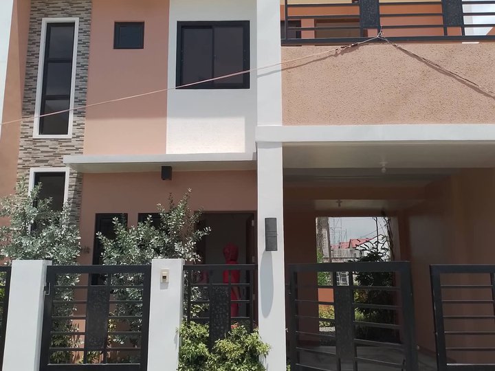 RFO 3-bedroom TownHouse and Lot for Sale in Santa Rosa Laguna near EK