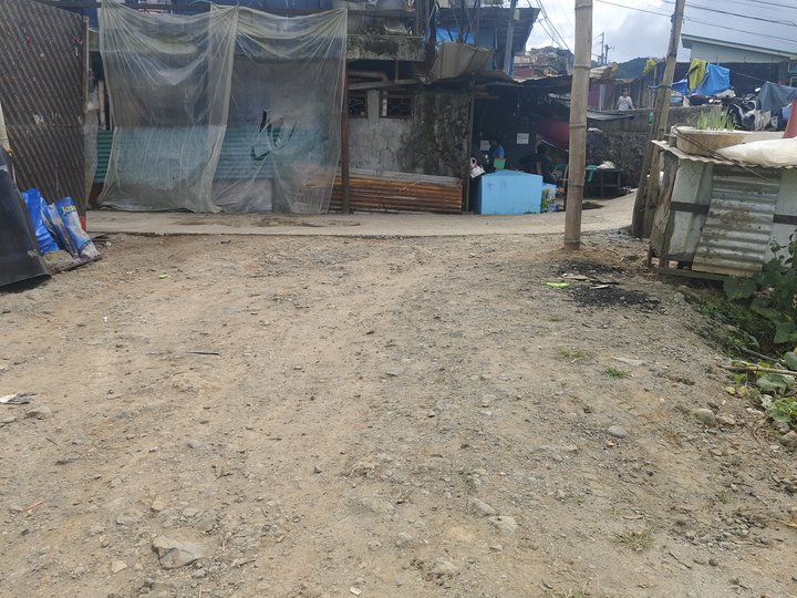 Titled lot in Toyong Pico La Trinidad Benguet