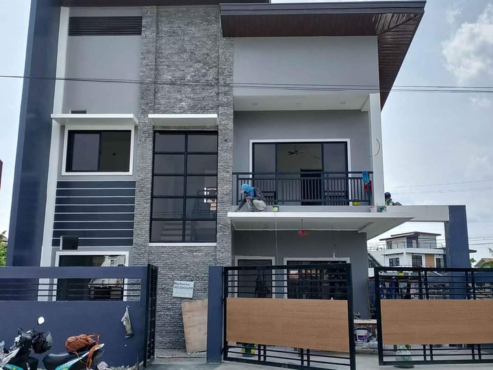 Ready For Occupancy 4-bedroom Single Attached House For Sale in Talisay Cebu