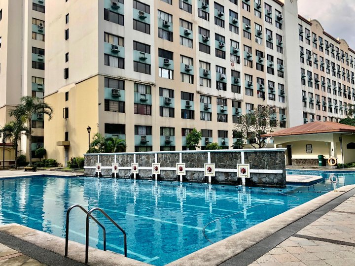 Cambridge Village 1BR Condo Ideal for Couples