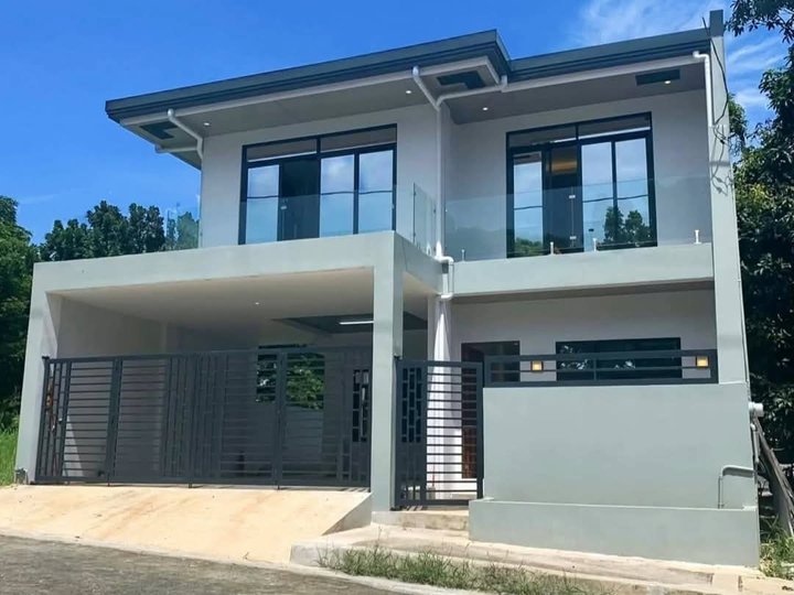 Ready For Occupancy 4-bedroom Single Attached House For Sale in Teresa Rizal