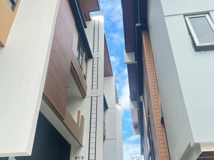 RFO Townhouse in San Juan Mandaluyong near Shaw