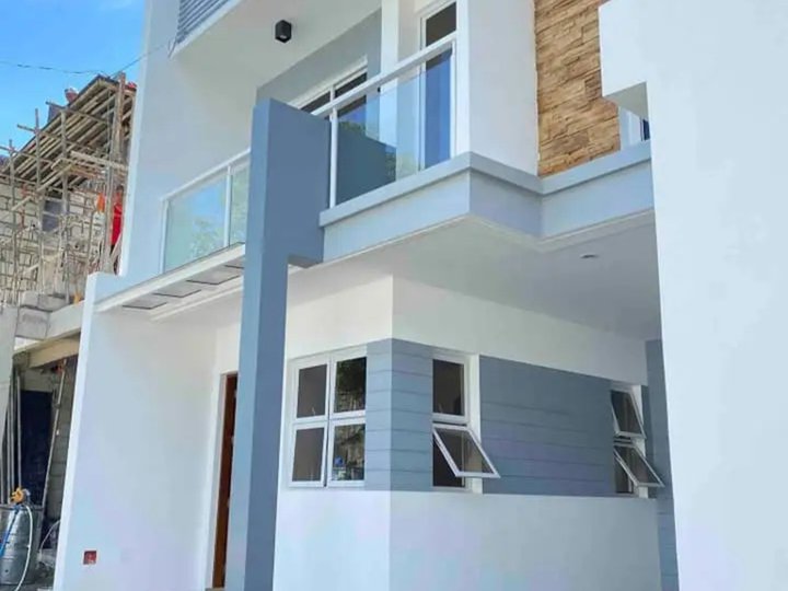 3-bedroom Townhouse For Sale in Caloocan Metro Manila