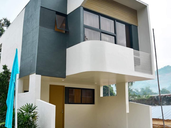 RFO 3-bedroom Townhouse For Sale in San Mateo Rizal