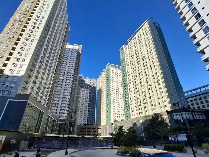 Ready For Occupancy 22.00 sqm Studio Residential Condo For Sale in Cebu It Park Cebu City