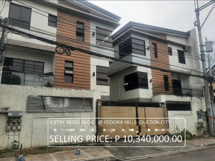 3 storeys residential townhouse Isadora Hills, Holy Spirit QC