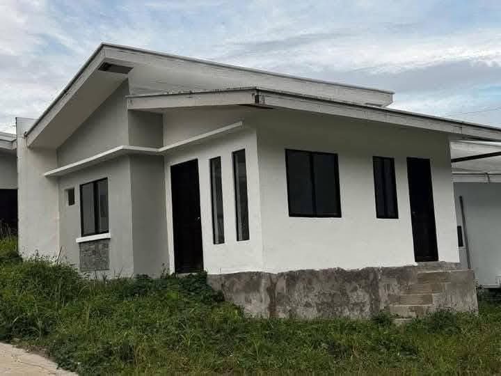 House for assume Cambridge heights Davao city