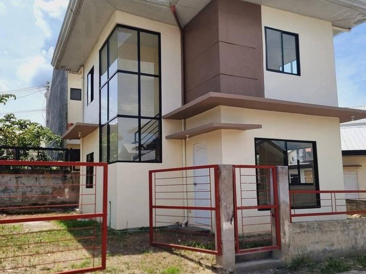 220 Sqm, 5.9M Only Cabantian House The Prestige subdivision
