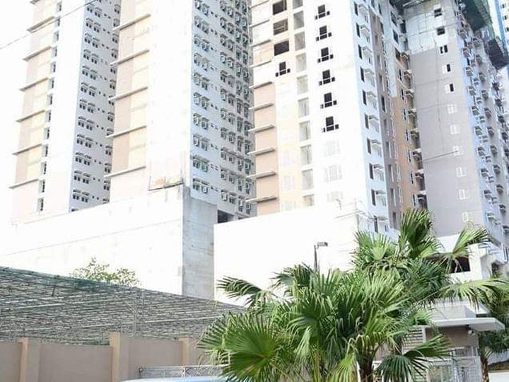 Rent to own Condo in Boni Mandaluyong. 26K Monthly 2-BR 50 sqm TURNOV