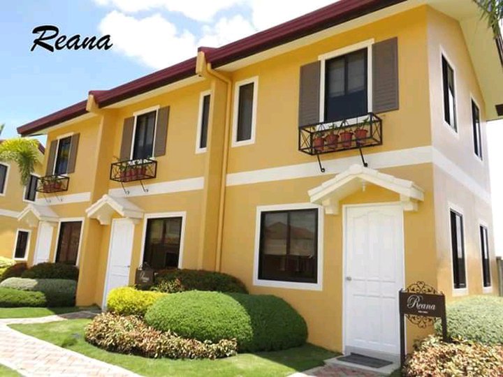 2-bedroom Townhouse For Sale in Gapan Nueva Ecija