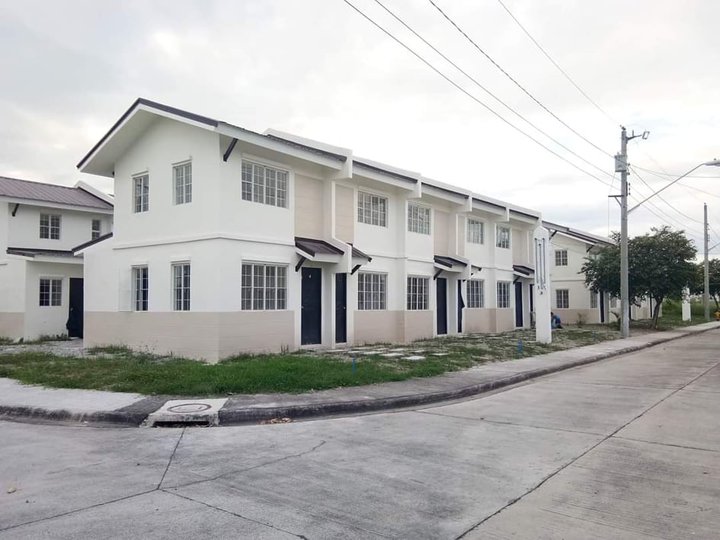 READY FOR OCCUPANCY TOWNHOUSE IN MABALACAT NEAR CLARK - AUSTINE HOMES