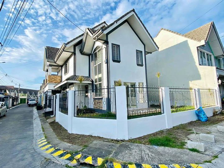 FOR RENT! Two Storey Home