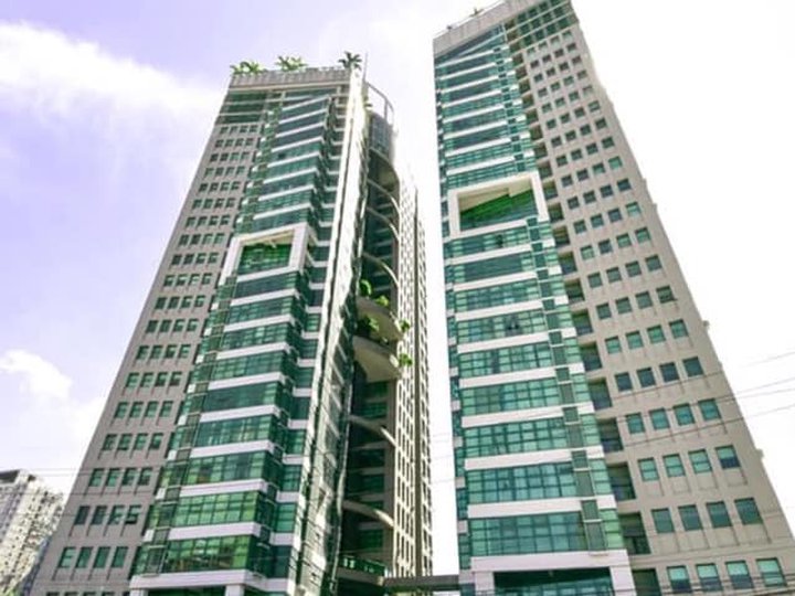 READY FOR OCCUPANCY condo in Quezon City right behind GMA7 Bldg.