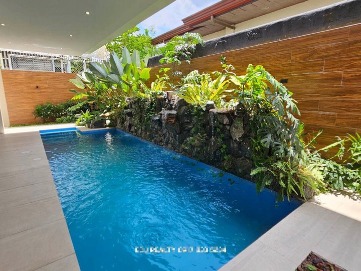 House and Lot with Swimming in Quezon City