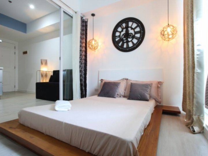 1 Bedroom For Rent in Azure Urban Residences