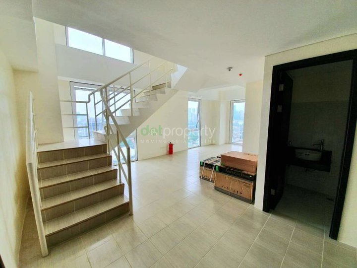 Penthouse For Sale 117 sqm 3 Bedrooms P25,000 monthly