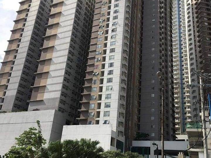 375K CASHOUT TO MOVE IN 2-BR 50 sqm Condo in Woodlands Mandaluyong