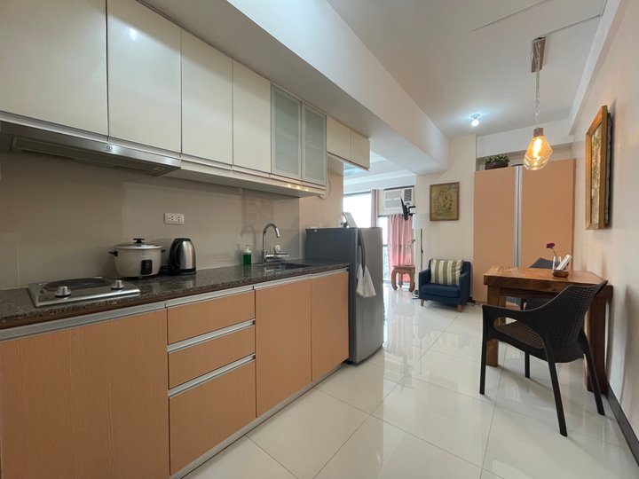 Studio Type Condo for Sale in Viceroy, BGC, Taguig City