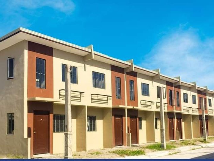 Angelique Townhouse | Lumina Lipa