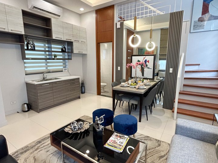 QC Townhouse 3-bedroom 2-bathroom For Sale in Project 8 Munoz Quezon City