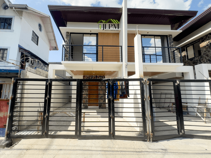 3-bedroom Duplex / Twin House For Sale in Malolos Bulacan
