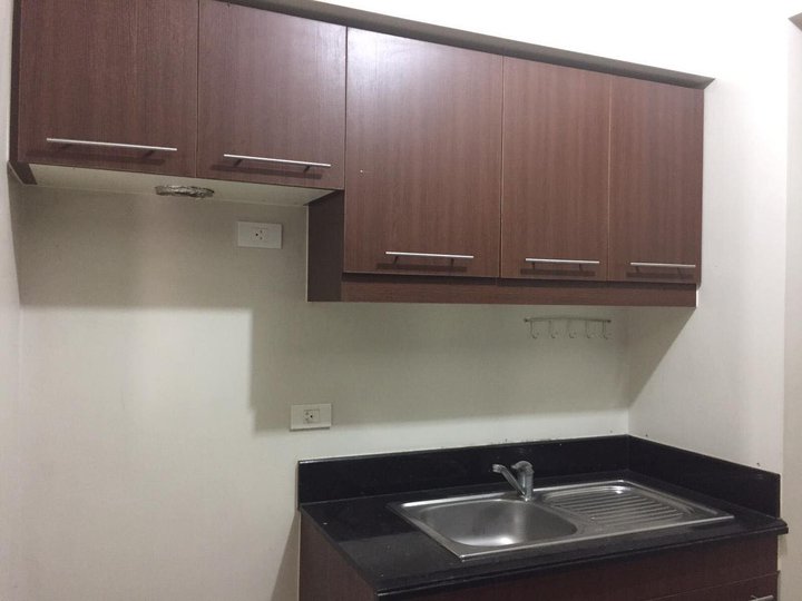 2 Bedroom Unit for Sale in Flair Towers Mandaluyong City