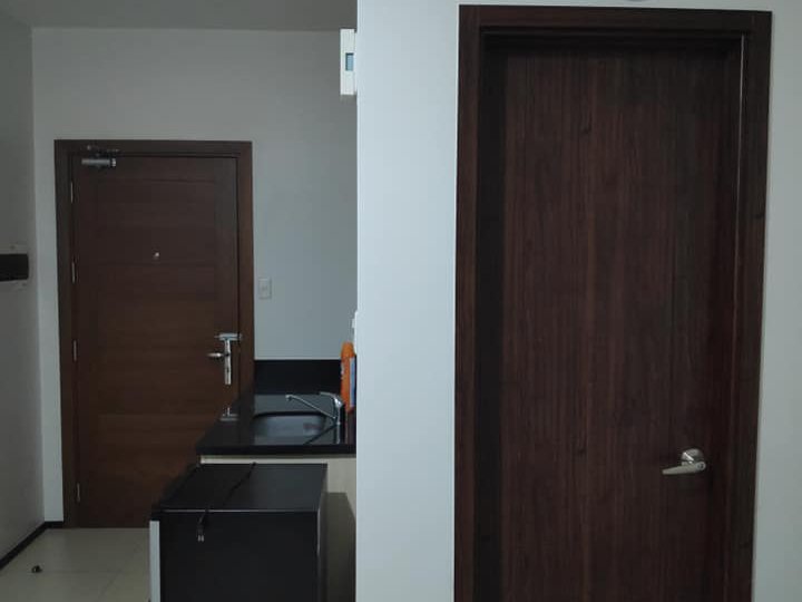 Studio Unit for Rent in Majorca Residences Bagumbayan Quezon City