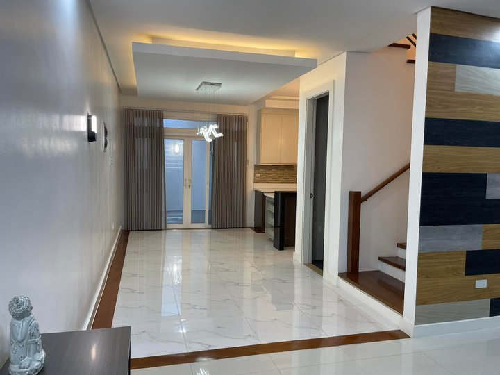 For Sale 5 bedroom Townhouse Semi-Furnished in Dona Juana Subd Pasig City