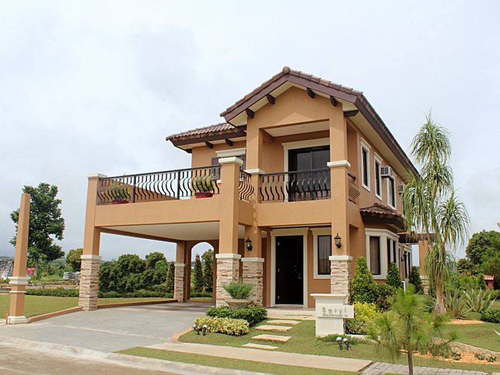 RFO House and Lot Very Near Solenad in Nuvali (right across Valenza)