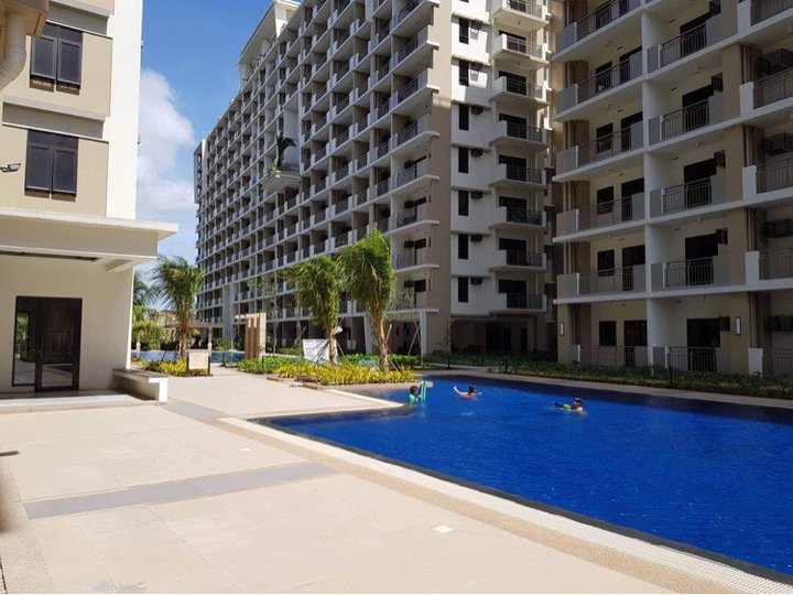 2 Bedroom with Balcony for Rent in Calathea Place Paranaque