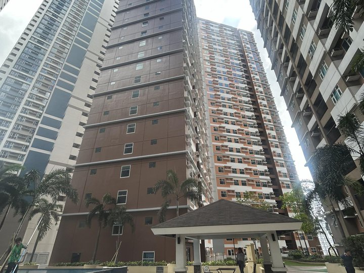 Gateway Regency Studio Mandaluyong - Rent to own Condominium