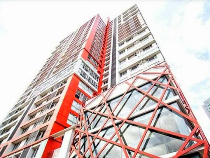 STUDIO UNIT FOR SALE IN Sunshine100  Tower 1 PIONEER MANDALUYONG CITY