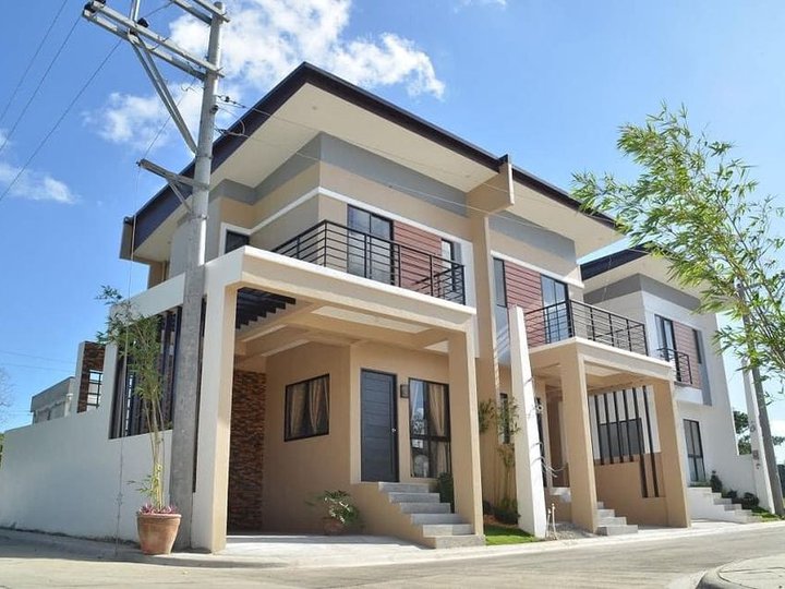 PROMO DISCOUNTED RFO House for Sale In Amiya Rosa Lipa City Batangas
