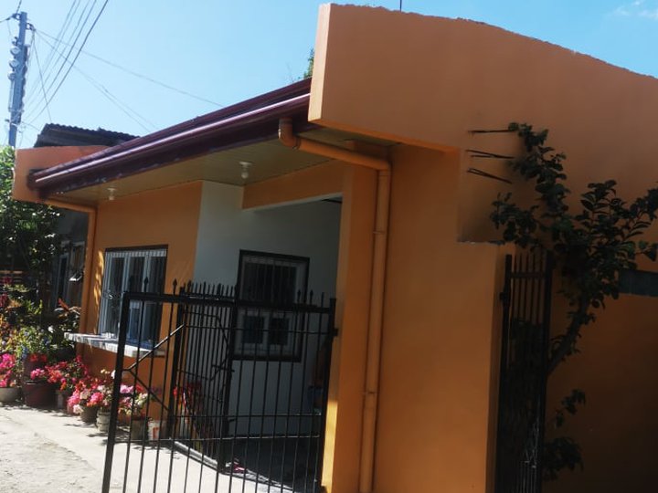 House for Sale with shop and Apartment in Bauan Manginao Bauan Tech Hi