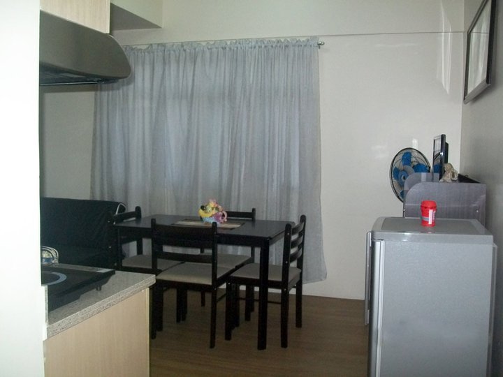 Trevie 1 BR Unit for Sale Fully Furnished across Don Bosco Makati