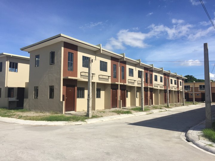 HOUSE & LOT FOR SALE IN ILOILO | TOWNHOUSE INNER UNIT