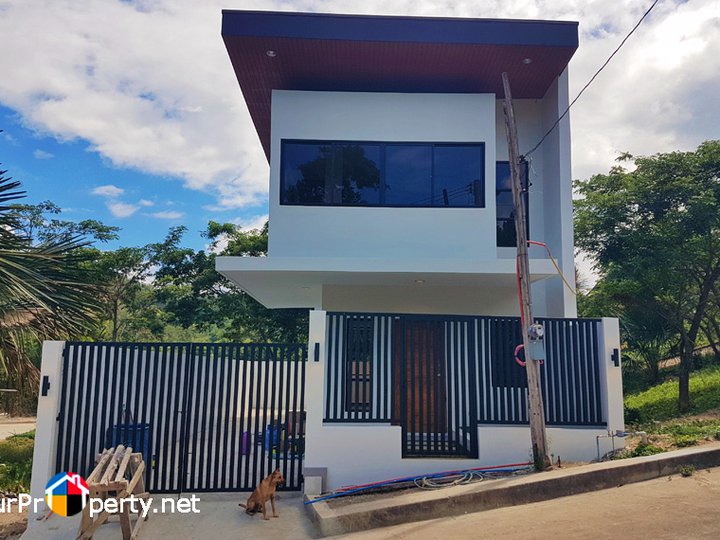 3-bedroom Single Detached House For Sale in Cebu City Cebu