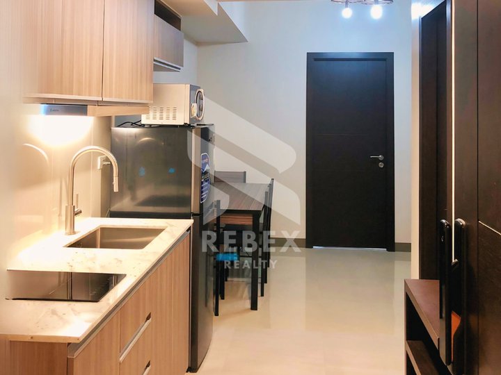 Fully Furnished 1BR Unit at Park McKinley West for Lease, Facing Forbes Park and the Makati Skyline