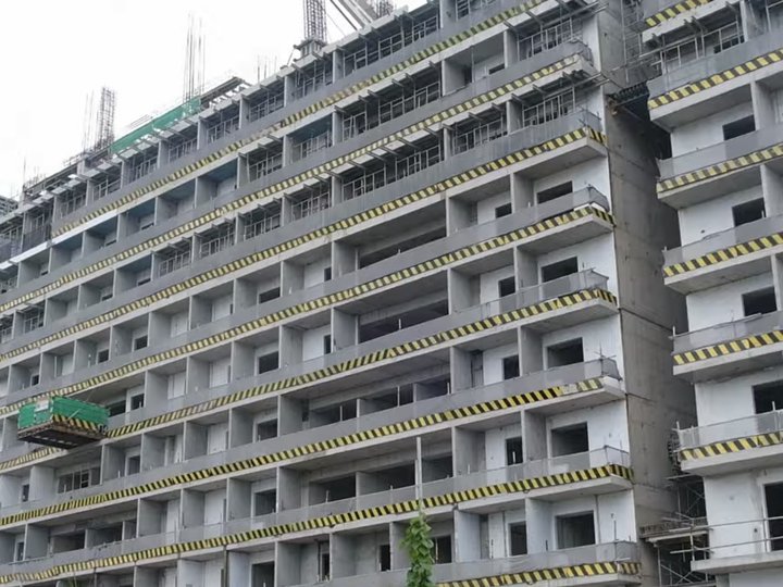 Exclusive 26.50 sqm Studio  Inside a Gated and RFID-Secured Mid-Rise Tower