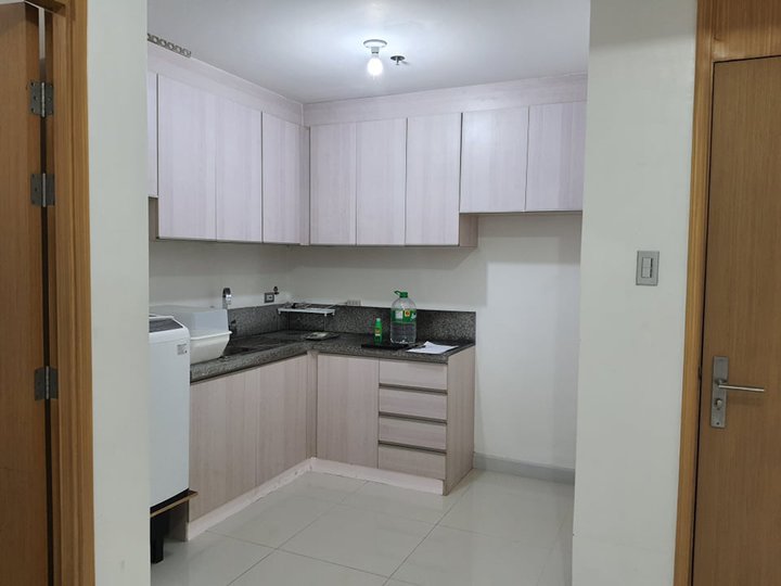 1 Bedroom Unit for Rent in Signa Designer Residences Makati City