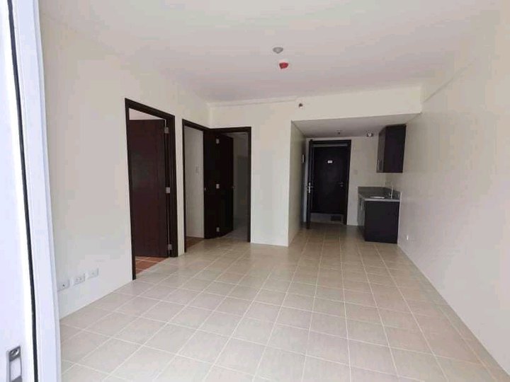 RFO 50.32 sqm 2-bedroom Condo Rent-to-own in Mandaluyong