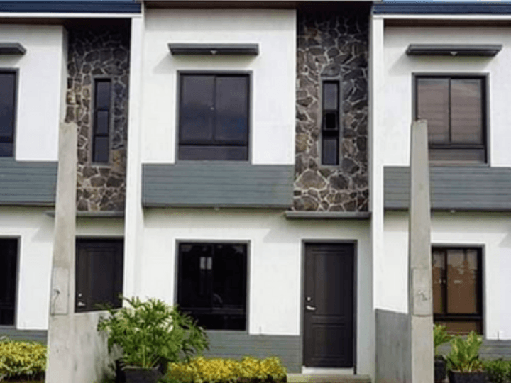 Townhouse thru Pag ibig financing  only