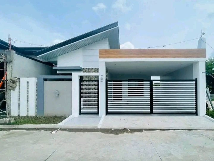 3-bedroom Single Attached House For Sale