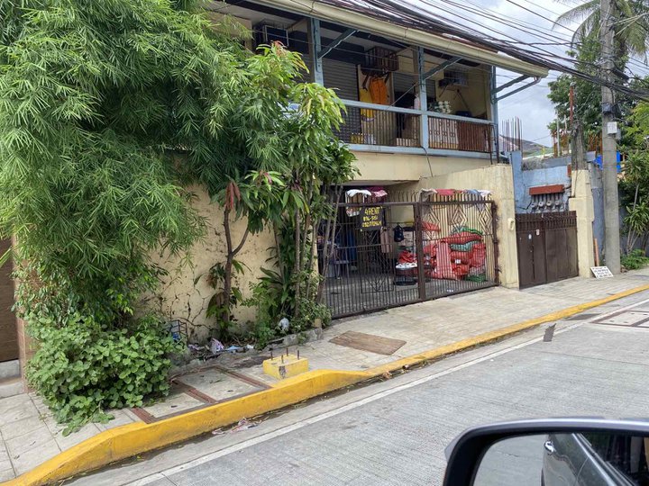 Commercial Property for Sale in Makati with existing tenant