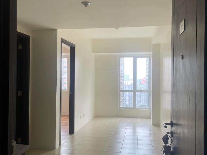 RUSH! 1BR Ready for Occupancy Condo For Sale in Edsa Mandaluyong RENT TO OWN near Cubao Ortigas Bgc