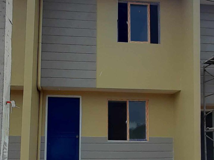 Pre-selling 2-bedroom Townhouse  thru Bank/Pag-IBIG in Bacolor