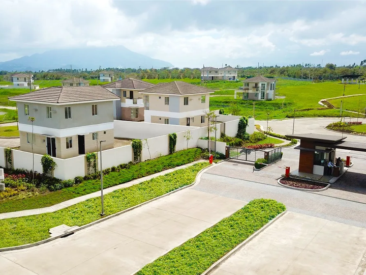 Model Unit Jasmine RFO 3-bedroom House and Lot For Sale in Hillcrest Estates Nuvali Calamba Laguna