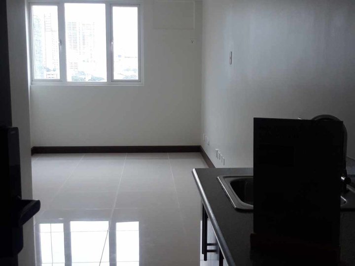 Affordable Urban Living: Condominium for Sale in Taft, Pasay