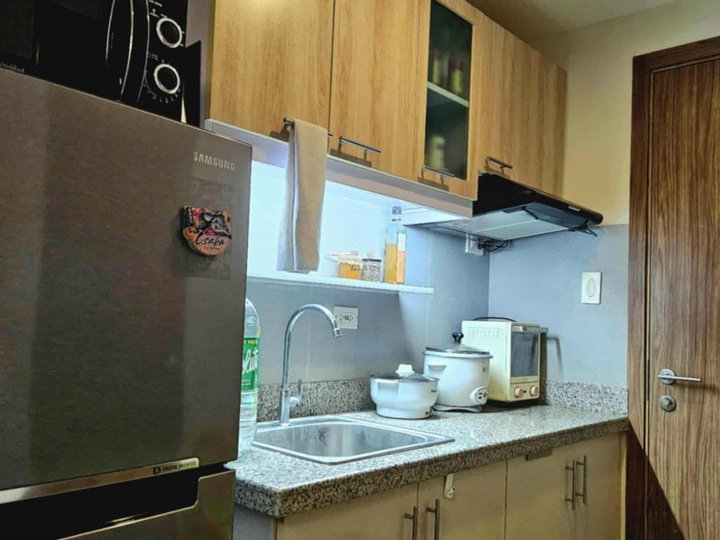 1 Bedroom 1 Bath Condominium in Spring Residences Paranaque